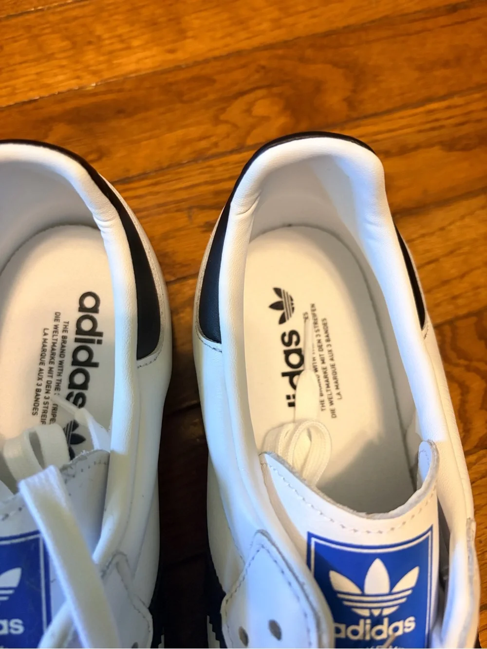adidas Men’s White, Black & Gray Samba Retro Trainer Sneakers